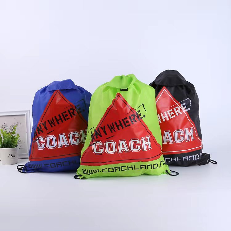 Kordelstring -Taschen: Perfekt für Kinder und Schule