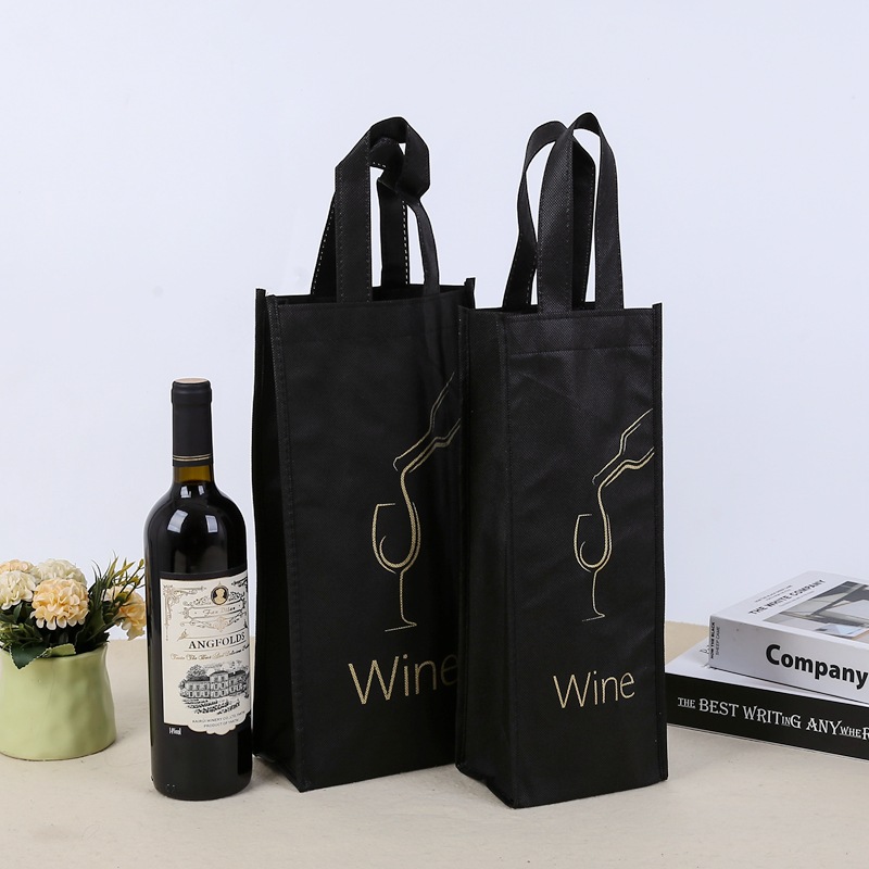 Geschenk Weinbeutel aus Vliesstoff mit Kordelzug